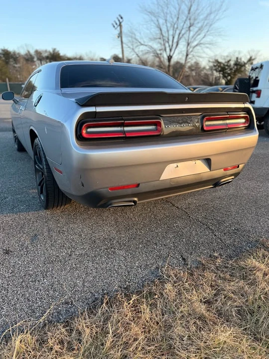 2016 Dodge Challenger 3rd Gen - Image 4 of 6