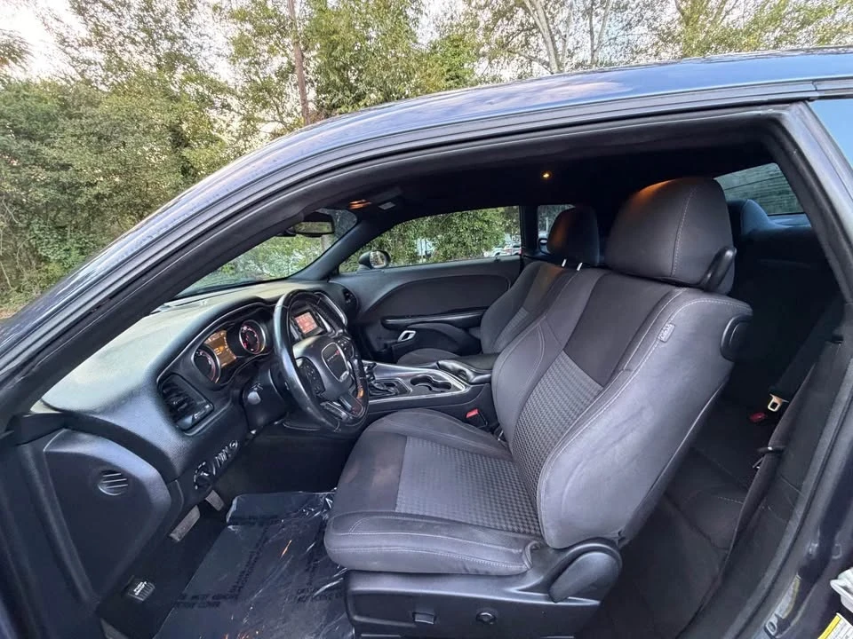 2016 Dodge Challenger 3rd Gen - Image 17 of 19
