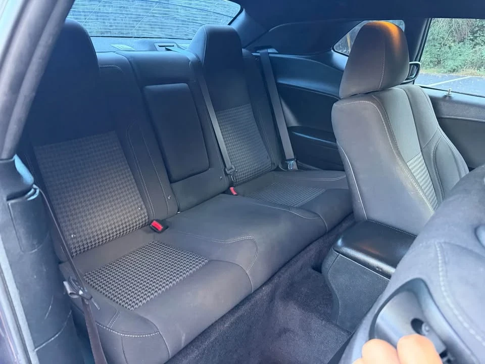 2016 Dodge Challenger 3rd Gen - Image 15 of 19