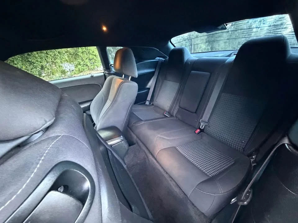 2016 Dodge Challenger 3rd Gen - Image 18 of 19