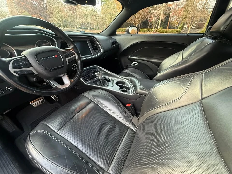 2016 Dodge Challenger 3rd Gen - Image 9 of 14