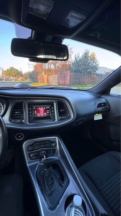 2016 Dodge Challenger 3rd Gen - Image 10 of 11