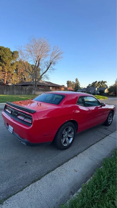 2016 Dodge Challenger 3rd Gen - Image 3 of 11