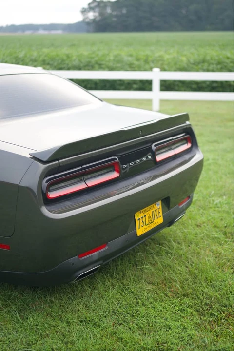 2016 Dodge Challenger 3rd Gen - Image 5 of 8