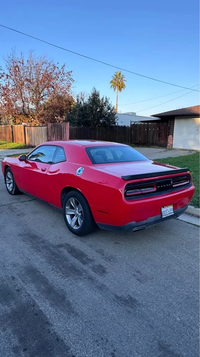 2016 Dodge Challenger 3rd Gen - Image 9 of 11