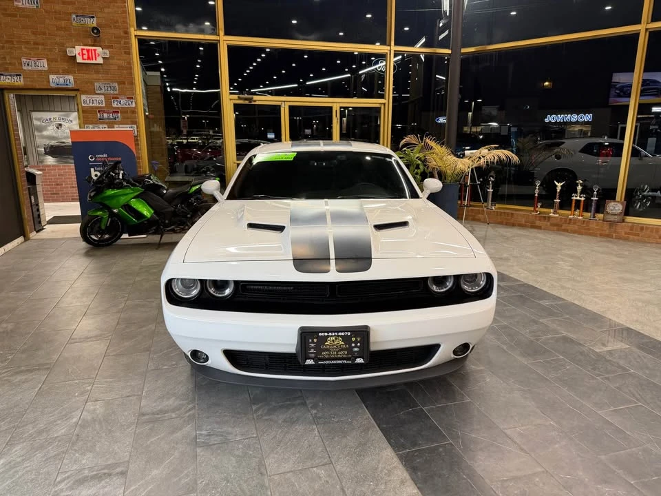 2016 Dodge Challenger 3rd Gen - Image 2 of 3