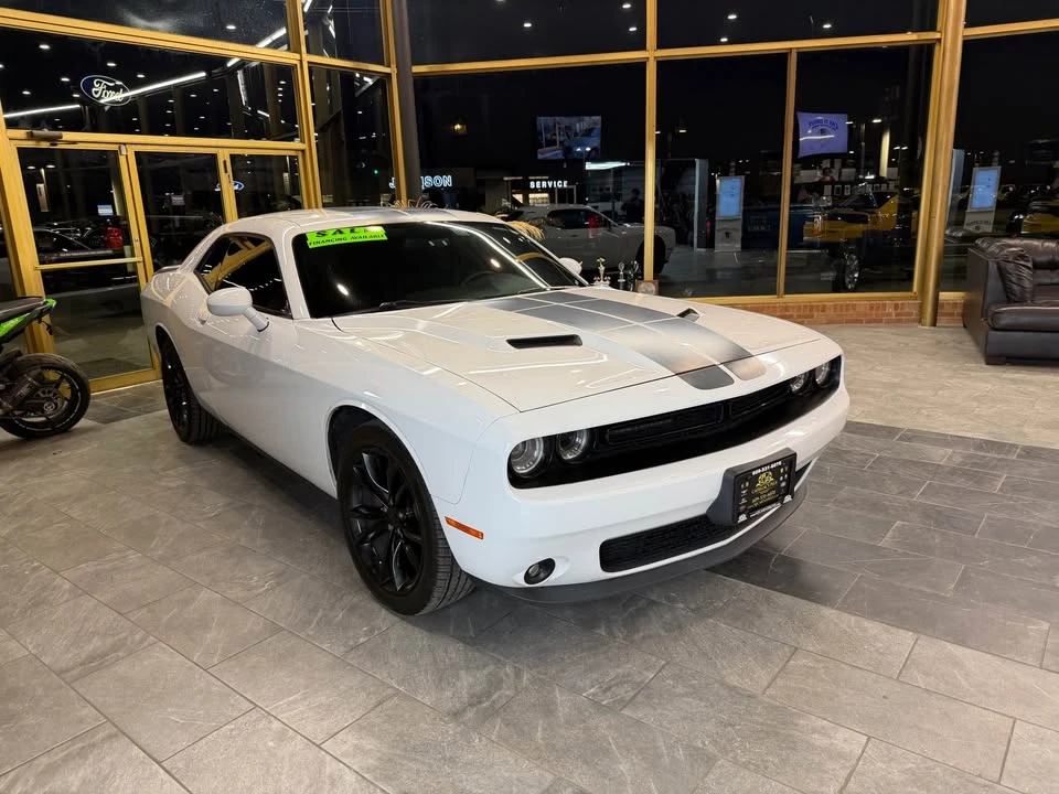 2016 Dodge Challenger 3rd Gen - Image 3 of 3