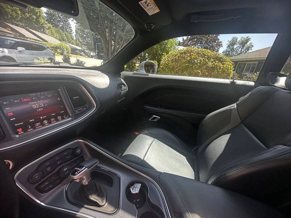 2016 Dodge Challenger 3rd Gen - Image 14 of 21