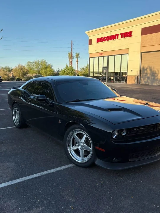 2016 Dodge Challenger SRT8 & 392 3rd Gen - Image 5 of 8