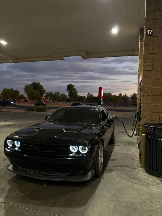 2016 Dodge Challenger SRT8 & 392 3rd Gen - Image 3 of 8