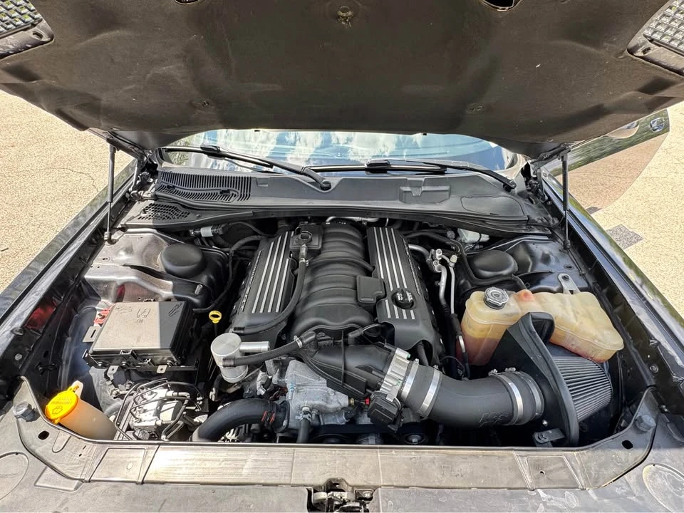 2016 Dodge Challenger SRT8 & 392 3rd Gen - Image 16 of 19