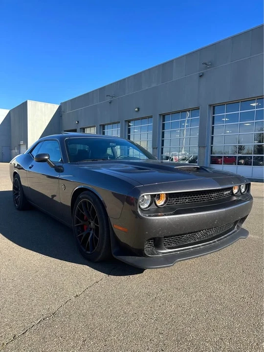 2016 Dodge Challenger SRT Hellcat 3rd Gen - Image 3 of 15