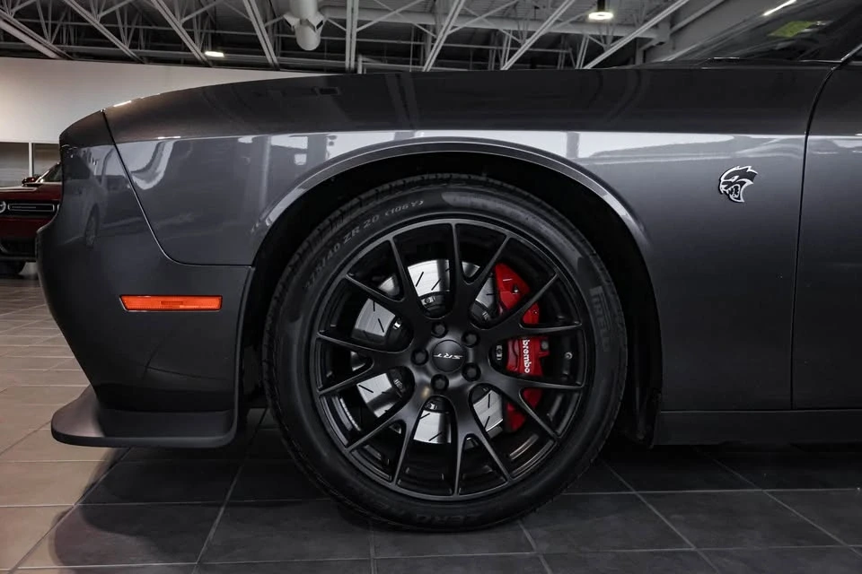 2016 Dodge Challenger SRT Hellcat 3rd Gen - Image 9 of 20