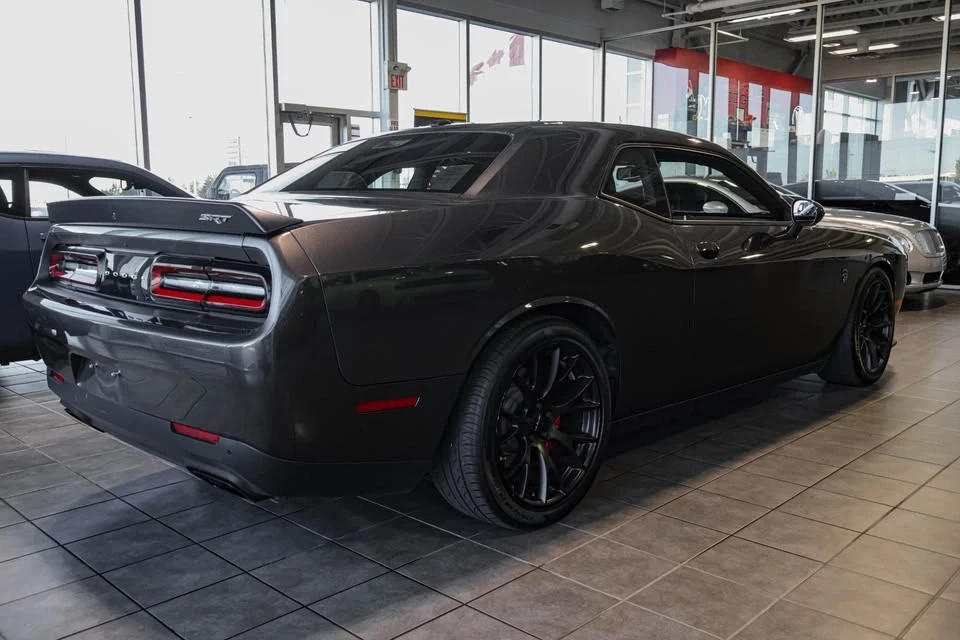 2016 Dodge Challenger SRT Hellcat 3rd Gen - Image 4 of 20
