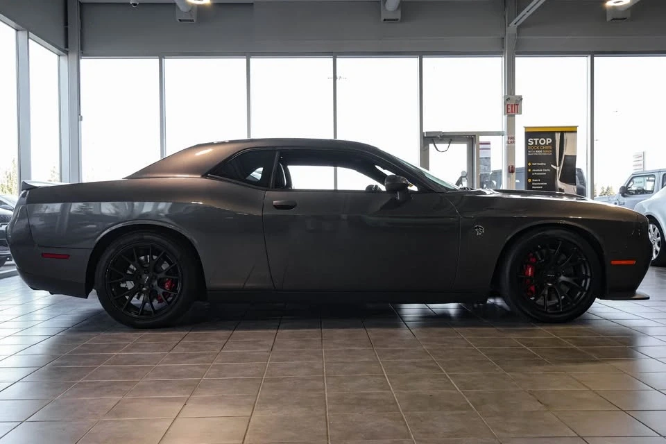 2016 Dodge Challenger SRT Hellcat 3rd Gen - Image 5 of 20