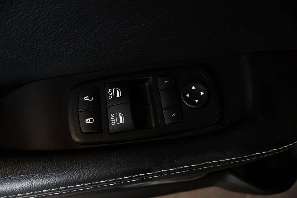 2016 Dodge Challenger SRT Hellcat 3rd Gen - Image 13 of 20