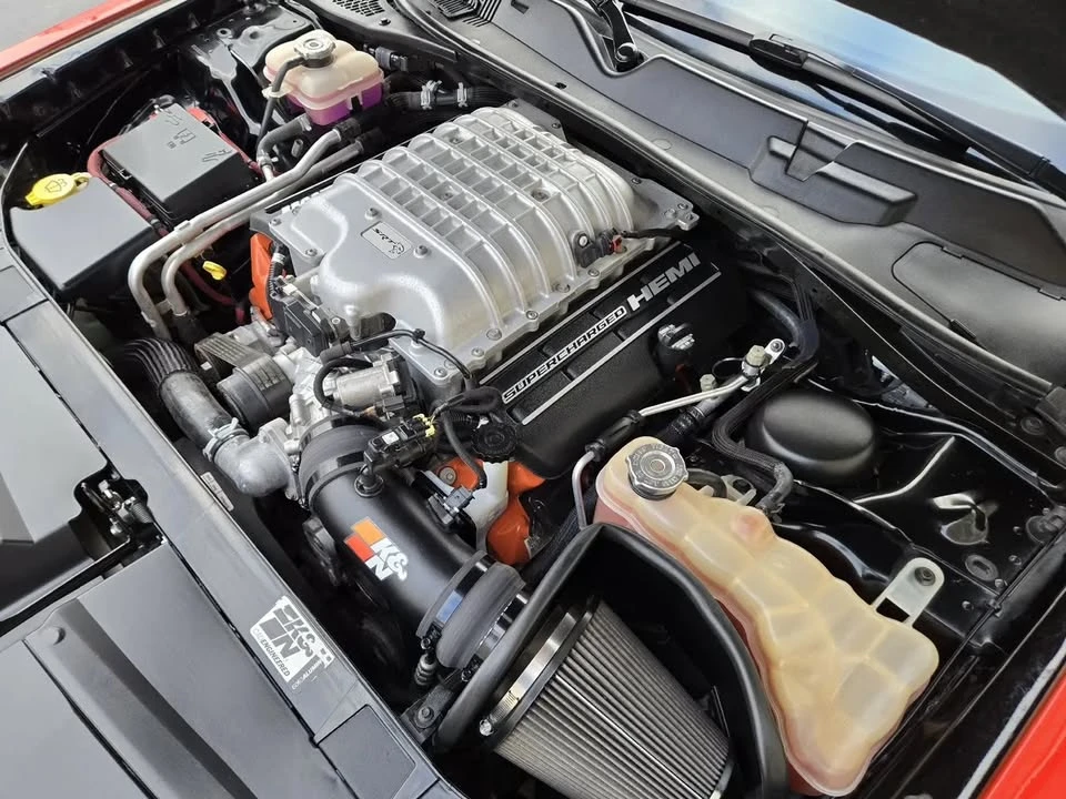 2016 Dodge Challenger SRT Hellcat 3rd Gen - Image 19 of 19