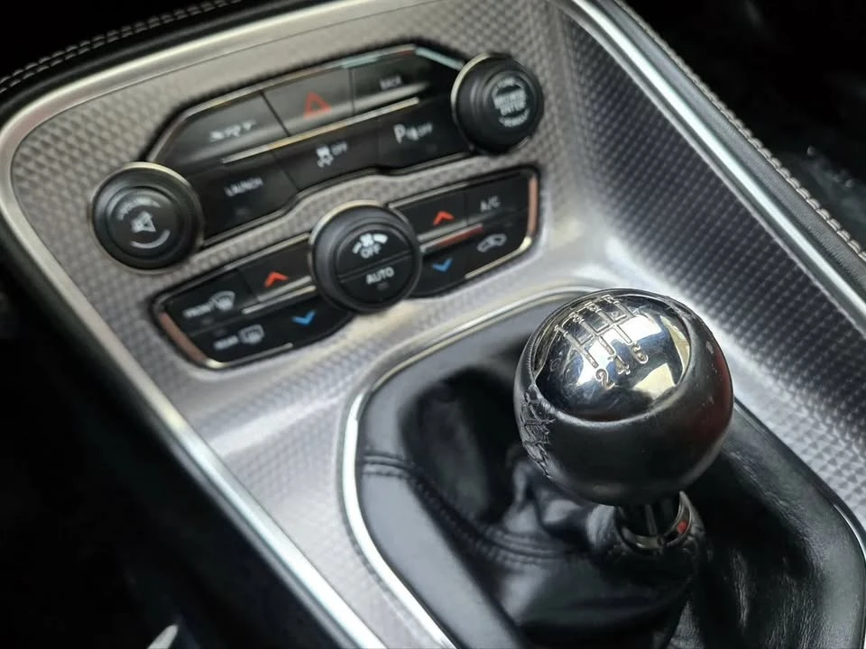 2016 Dodge Challenger SRT Hellcat 3rd Gen - Image 13 of 19