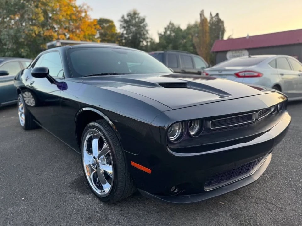 2016 Dodge Challenger 3rd Gen - Image 5 of 13