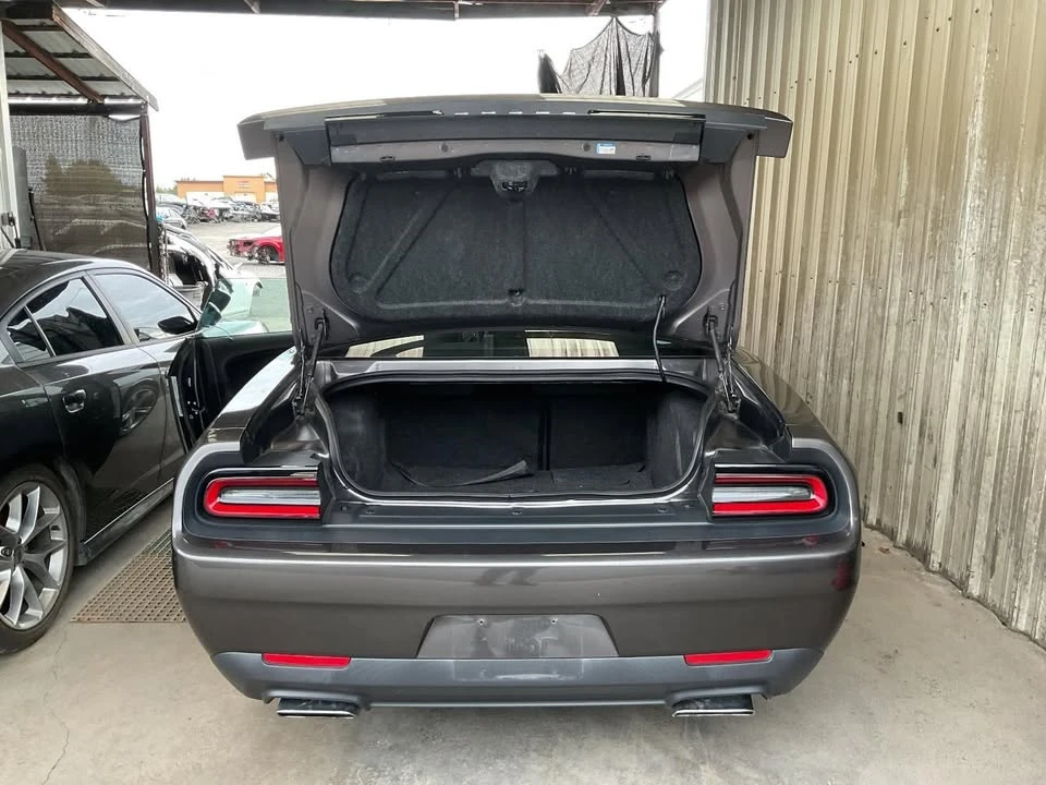 2016 Dodge Challenger 3rd Gen - Image 14 of 15