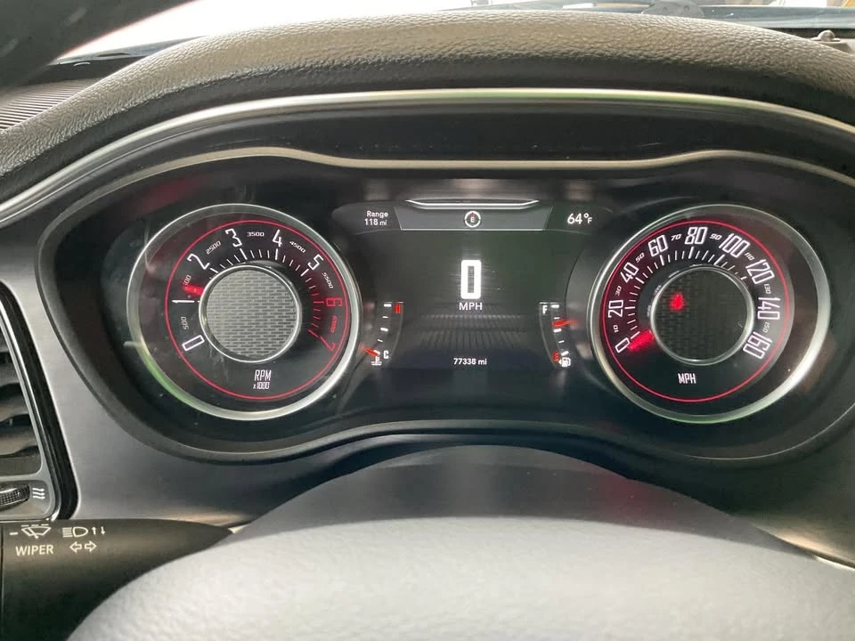 2016 Dodge Challenger 3rd Gen - Image 7 of 15