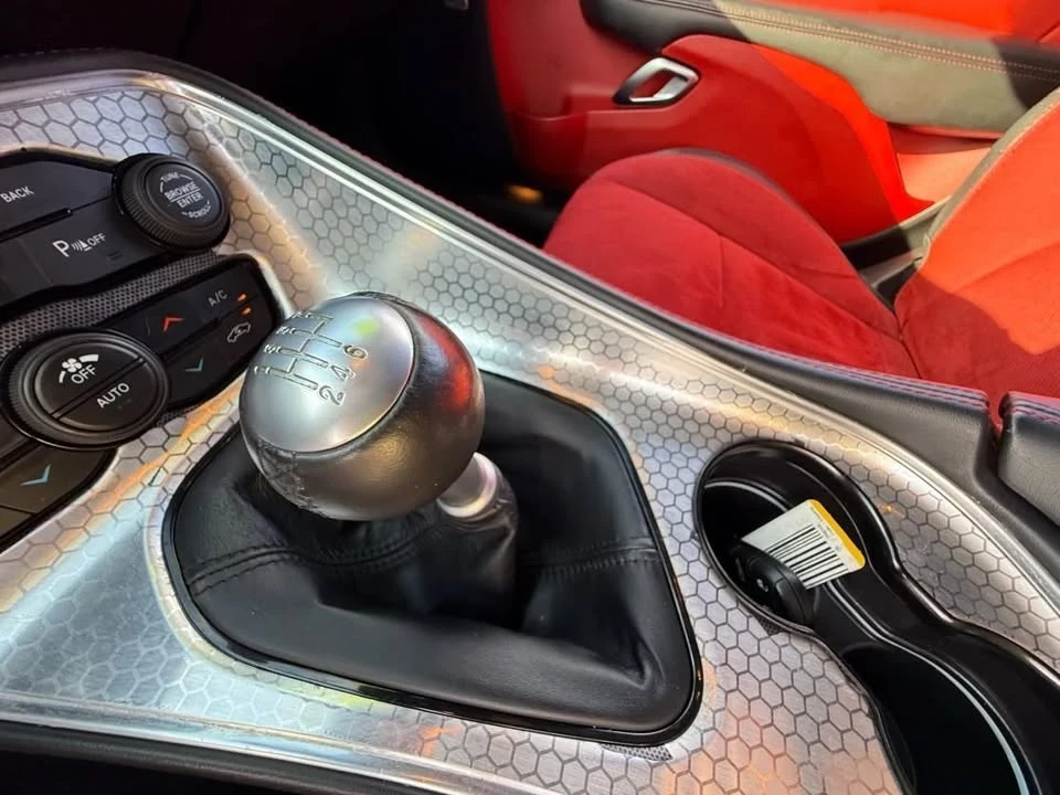 2016 Dodge Challenger SRT8 & 392 3rd Gen - Image 10 of 15