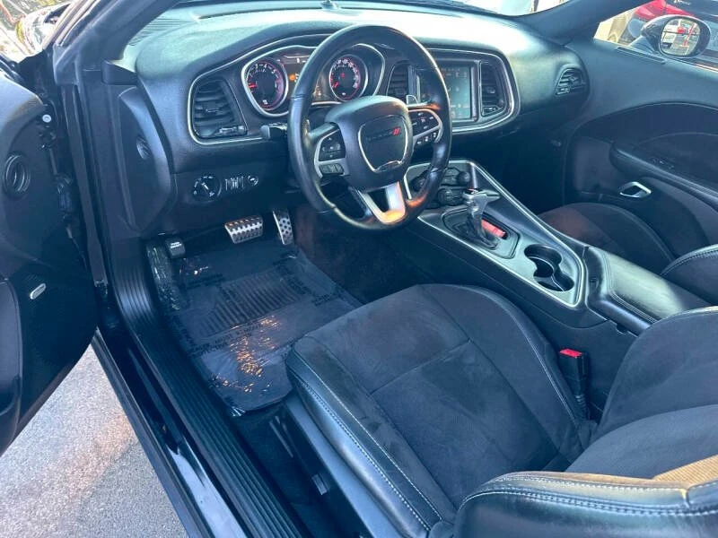2016 Dodge Challenger SRT8 & 392 3rd Gen - Image 11 of 18
