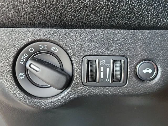 2016 Dodge Challenger SRT Hellcat 3rd Gen - Image 12 of 20