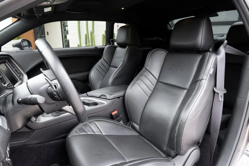 2016 Dodge Challenger SRT Hellcat 3rd Gen - Image 5 of 9
