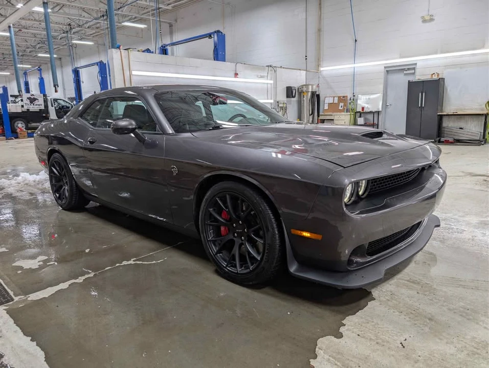 2016 Dodge Challenger SRT Hellcat 3rd Gen - Image 5 of 11