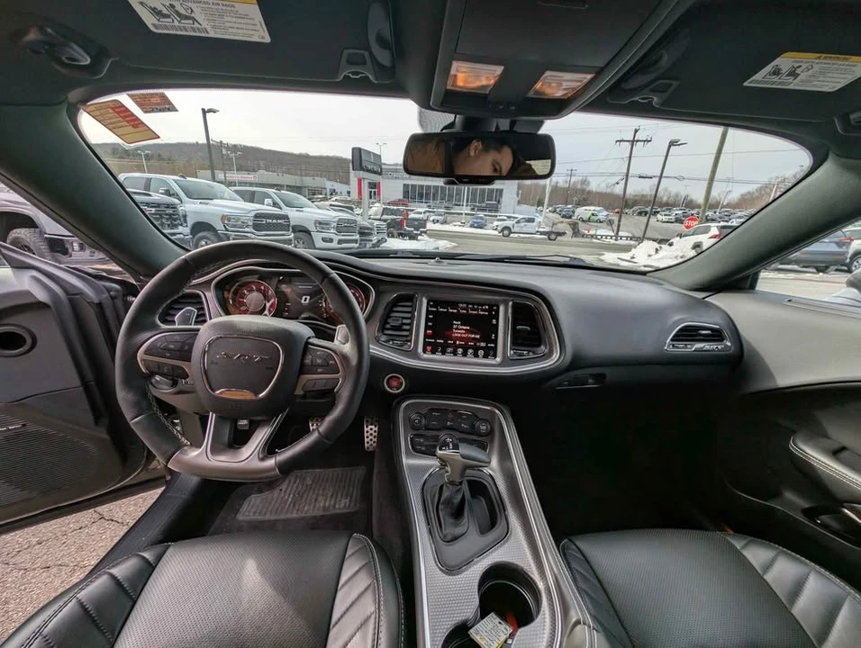 2016 Dodge Challenger SRT Hellcat 3rd Gen - Image 11 of 11