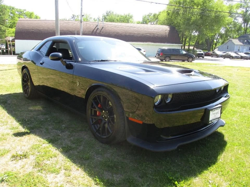 2016 Dodge Challenger SRT Hellcat 3rd Gen - Image 3 of 20