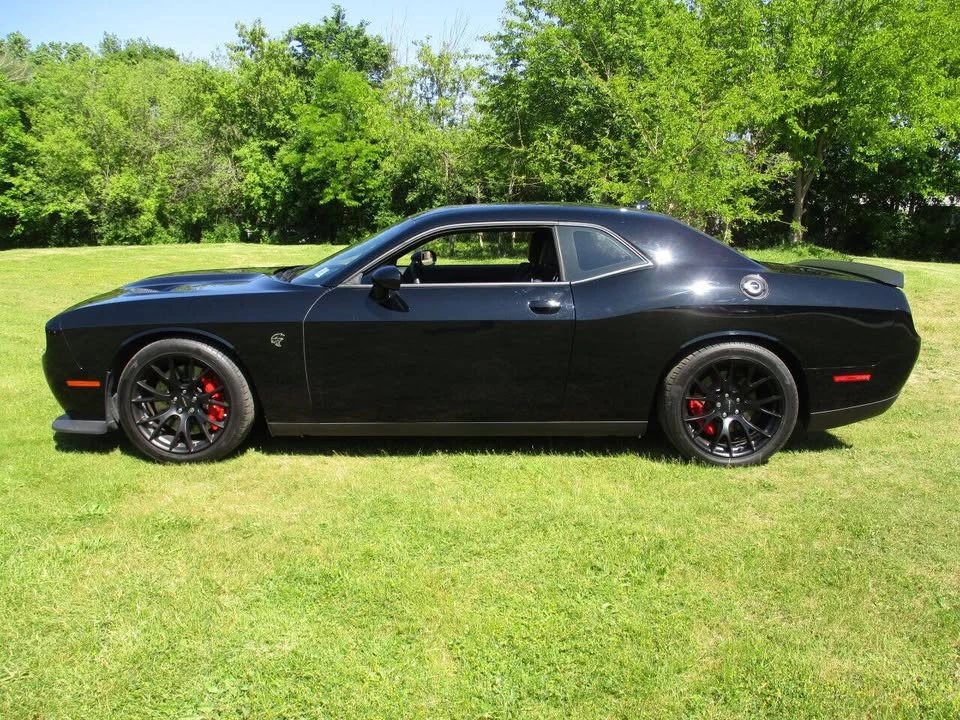 2016 Dodge Challenger SRT Hellcat 3rd Gen - Image 5 of 20