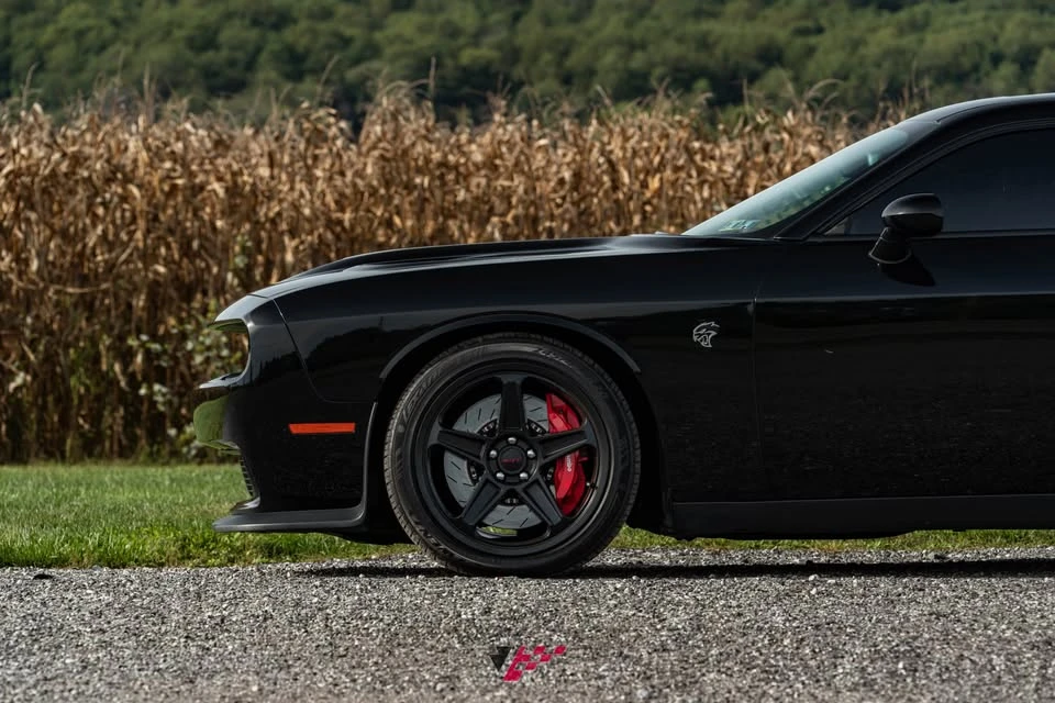 2016 Dodge Challenger SRT Hellcat 3rd Gen - Image 9 of 20