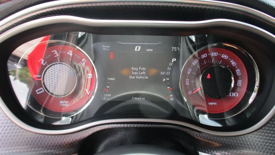 2016 Dodge Challenger SRT Hellcat 3rd Gen - Image 10 of 19