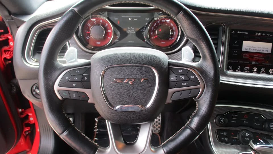 2016 Dodge Challenger SRT Hellcat 3rd Gen - Image 9 of 20