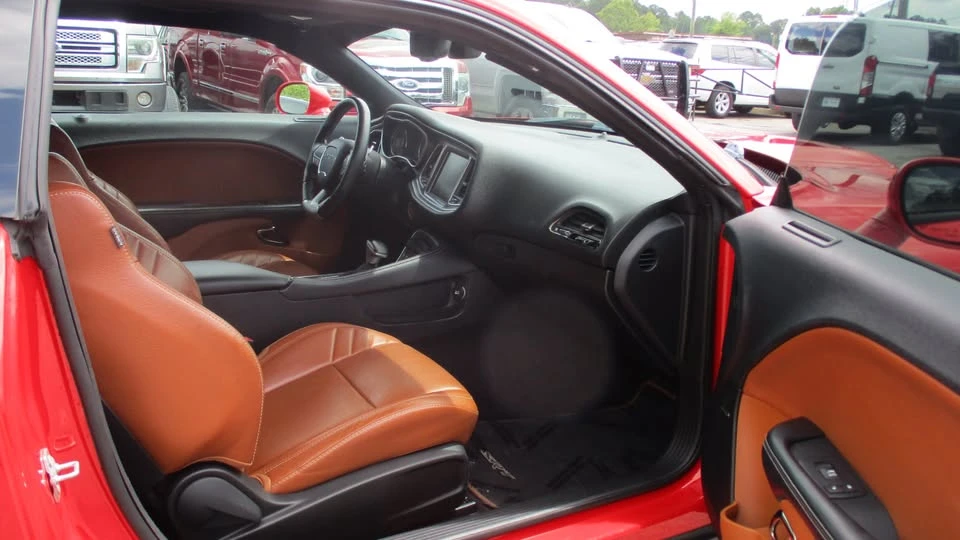 2016 Dodge Challenger SRT Hellcat 3rd Gen - Image 14 of 20