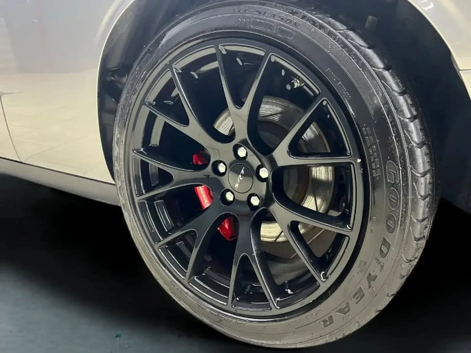 2016 Dodge Challenger SRT Hellcat 3rd Gen - Image 7 of 20