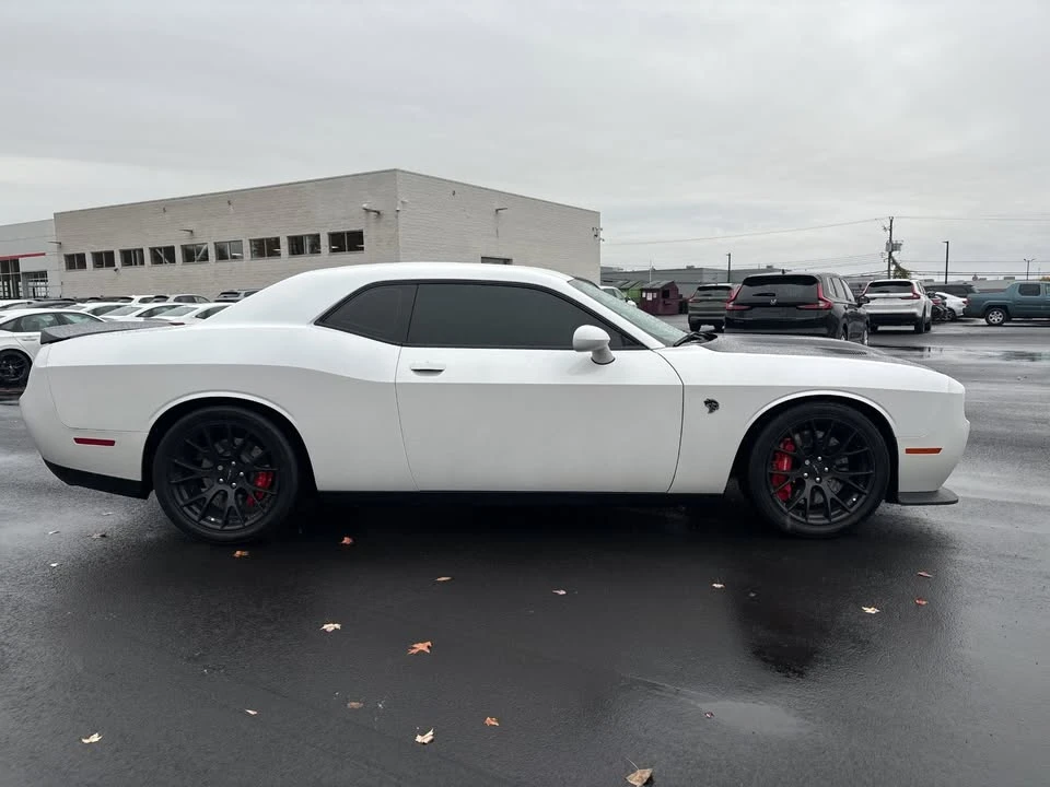 2016 Dodge Challenger SRT Hellcat 3rd Gen - Image 6 of 11