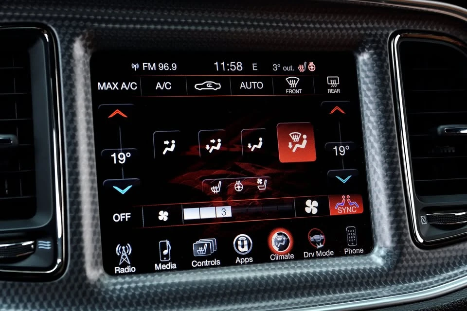 2016 Dodge Challenger SRT Hellcat 3rd Gen - Image 16 of 20