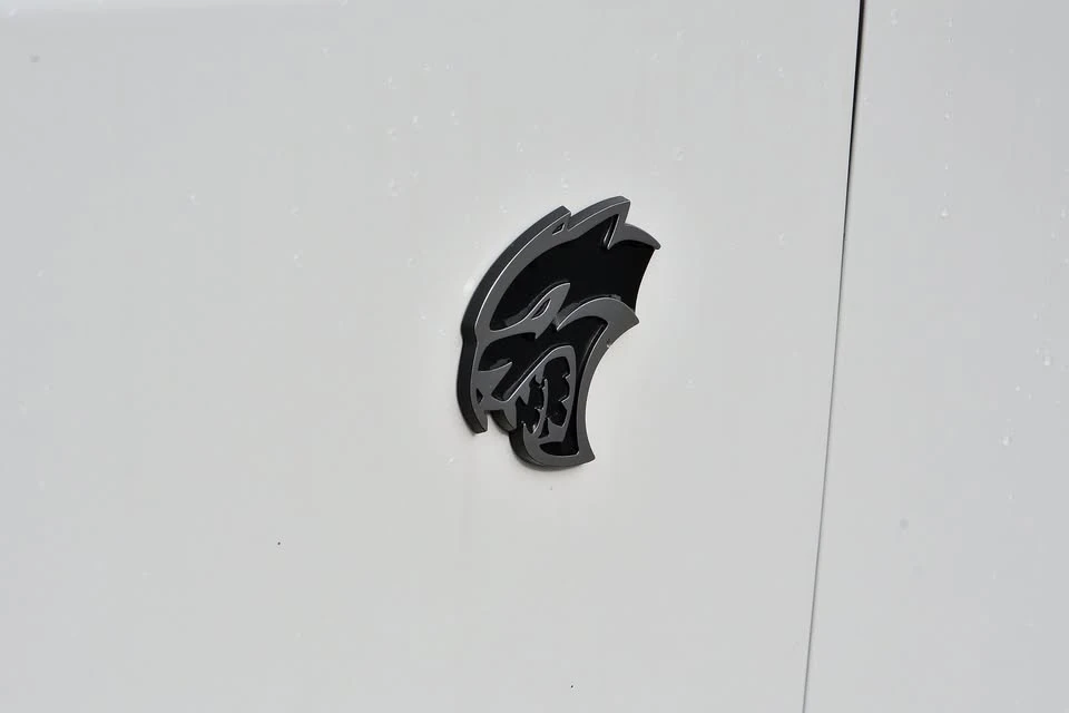 2016 Dodge Challenger SRT Hellcat 3rd Gen - Image 5 of 20