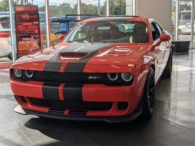 2016 Dodge Challenger SRT Hellcat 3rd Gen - Image 2 of 15