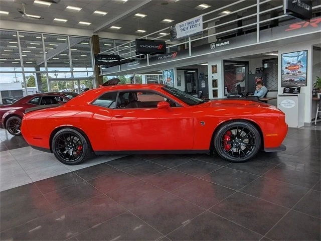 2016 Dodge Challenger SRT Hellcat 3rd Gen - Image 6 of 15