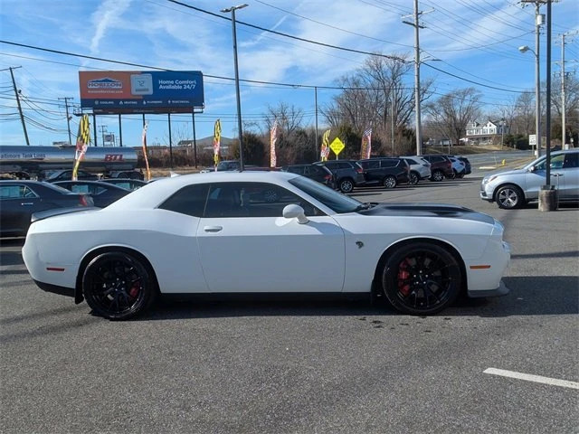 2016 Dodge Challenger SRT Hellcat 3rd Gen - Image 4 of 12