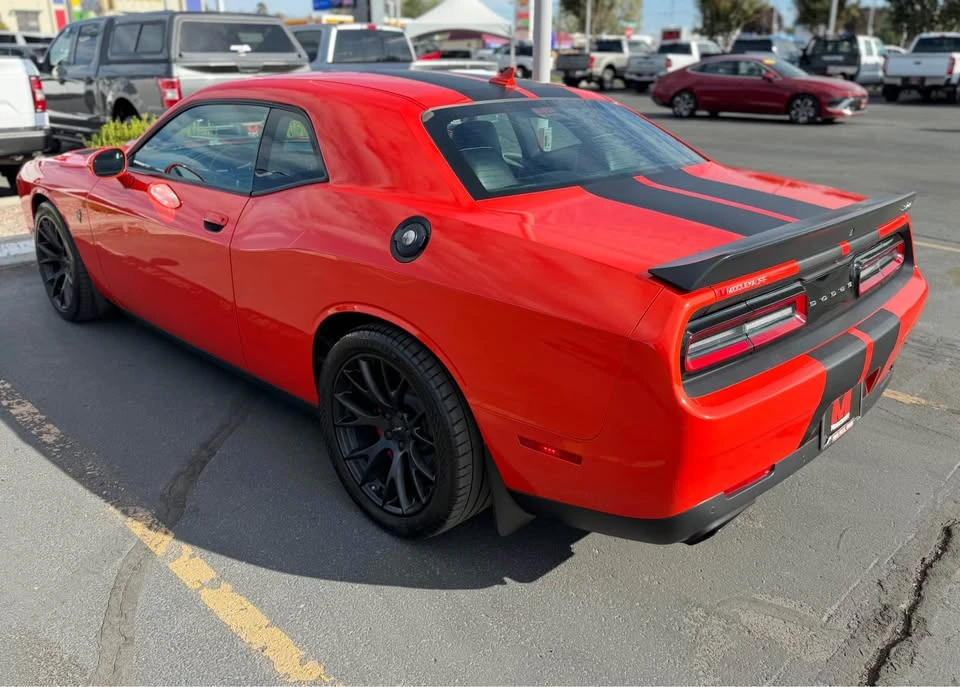 2016 Dodge Challenger SRT Hellcat 3rd Gen - Image 4 of 18