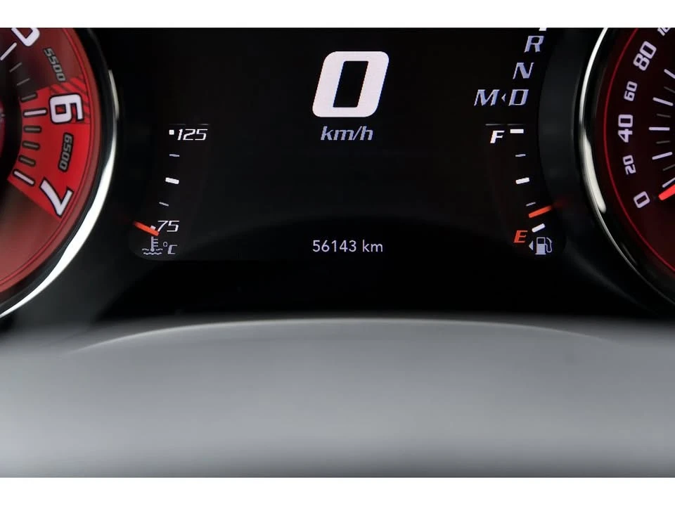 2016 Dodge Challenger SRT Hellcat 3rd Gen - Image 9 of 14