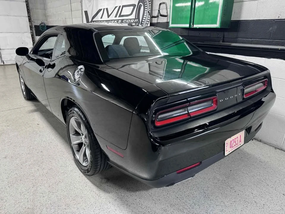 2016 Dodge Challenger 3rd Gen - Image 8 of 17