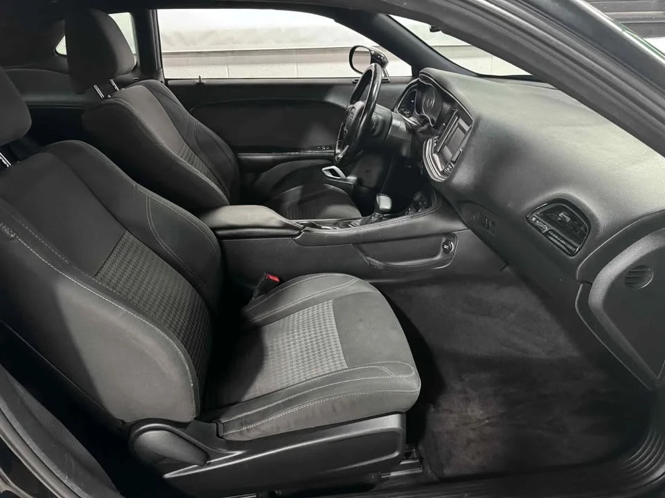 2016 Dodge Challenger 3rd Gen - Image 15 of 17