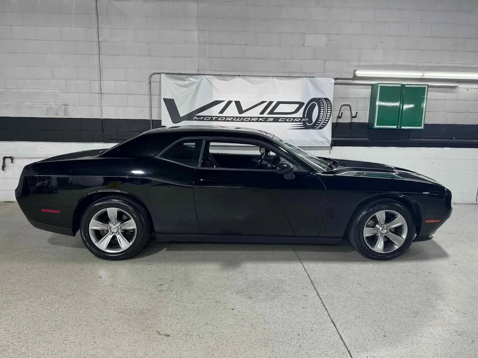 2016 Dodge Challenger 3rd Gen - Image 5 of 17