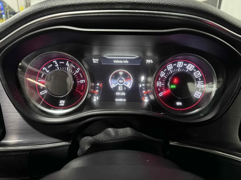 2016 Dodge Challenger 3rd Gen - Image 13 of 17